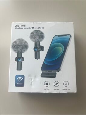 Leettus Wireless Lavalier Microphone - Black with Gray Windscreens NWT